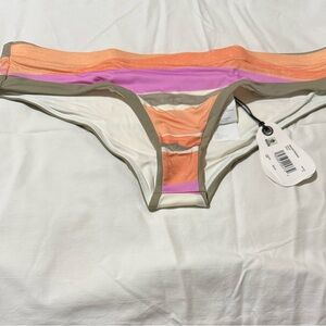 11P.- Prana Upswell Striped Bikini Bottom. Size XL